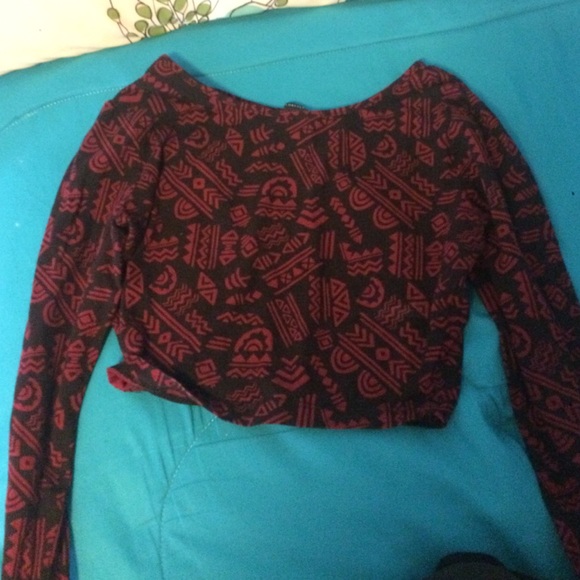 maroon and black crop top