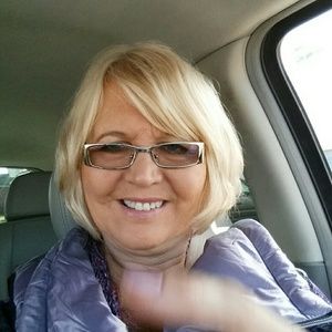 Meet your Posher, Darlene