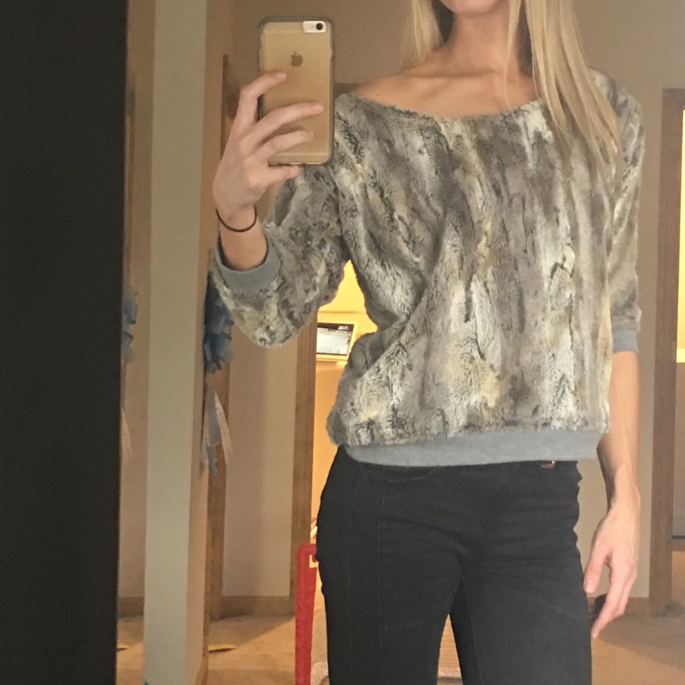 Faux fur top
