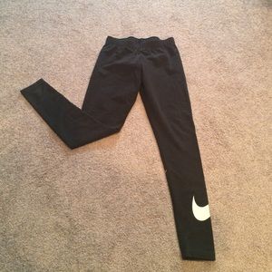 Black Nike Work out pant 💥SALE💥