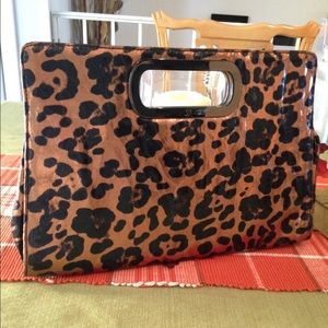 Leopard Clutch