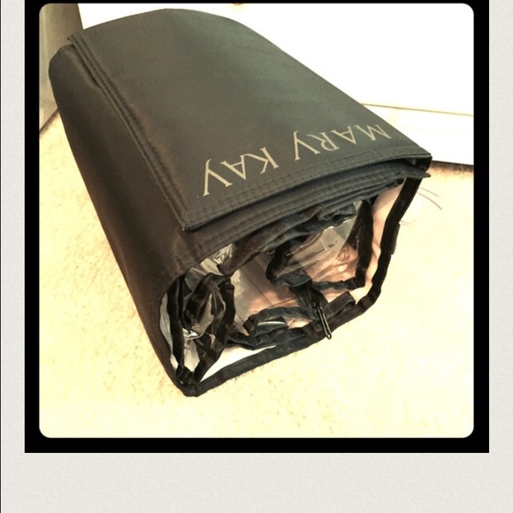Mary Kay travel roll up bag- BRAND NEW.