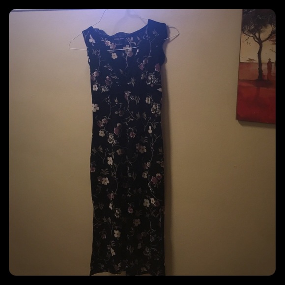 Guess dress size small!