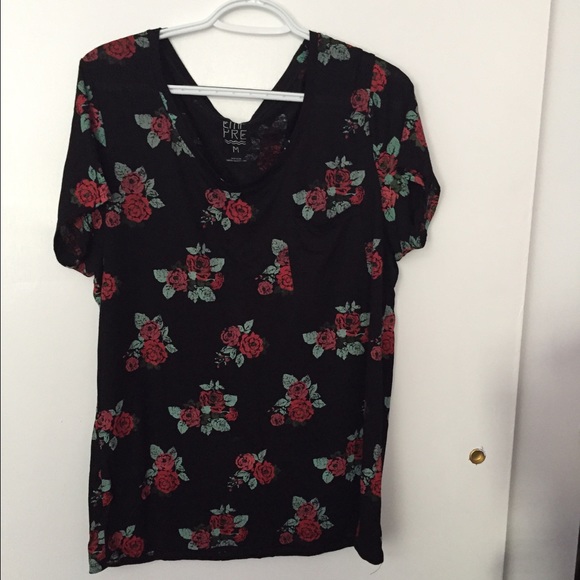 Black Rose Floral V Neck with Frocket Front Pocket