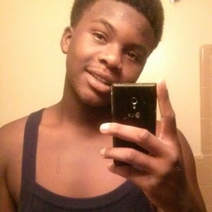 Meet your Posher, Lawrence