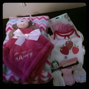 Baby girl mini bundle