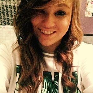 Meet your Posher, Tori