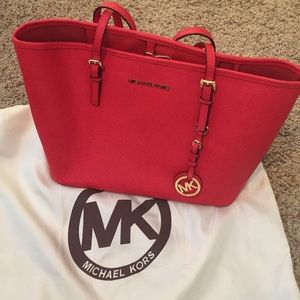Michael Kors Tote