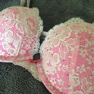 Victoria's Secret Dream Angels Push-up bra