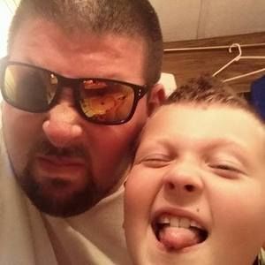 Meet your Posher, Zachary