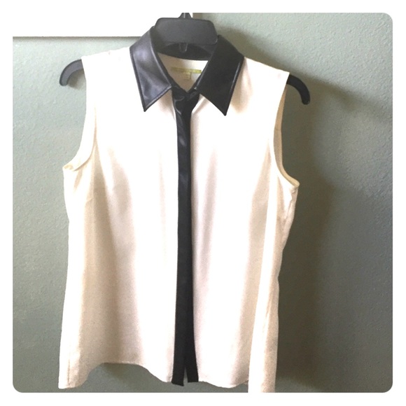 Gianni Bini Collared Button Up