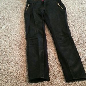 Pants inseam 27