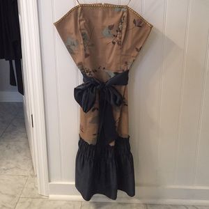 🎉 $25 CLOSET CLEARANCE🎉 Strapless Dress