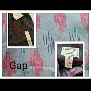 BOLD GAP Printed Shorts 3 Inch Inseam Size 6 NWT!