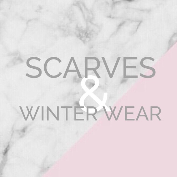 Scarves & winter wear - Picture 1 of 1