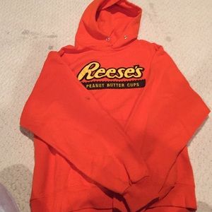 FINAL SALE🎉 Reese's peanut butter cups sweatshirt