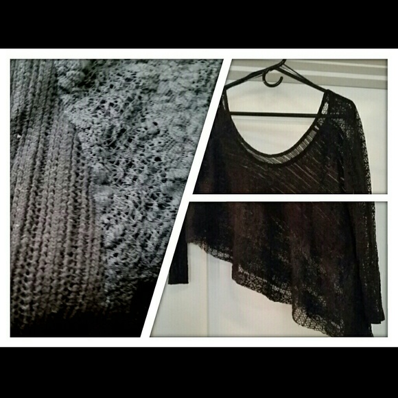 🎉 SALE🎉Free People Asymmetrical Hem Lace Top
