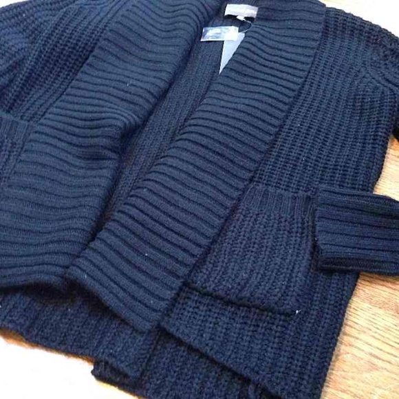 Michael Stars Cardigan - Picture 2 of 3