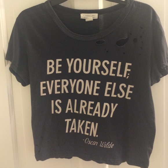 Boxy Oscar Wilde Quote- Slightly Crop Top