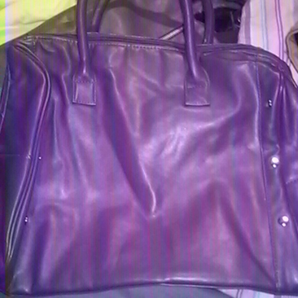 Handbag - Picture 2 of 3