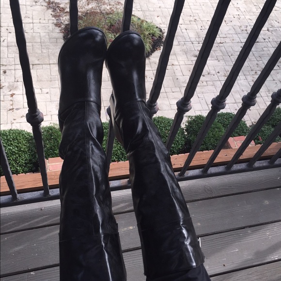 American Eagle black boots!