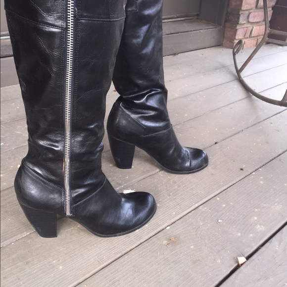 American Eagle black boots! - Picture 2 of 4