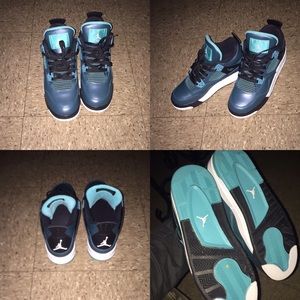 Jordan 4s