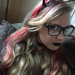 Meet your Posher, Noel