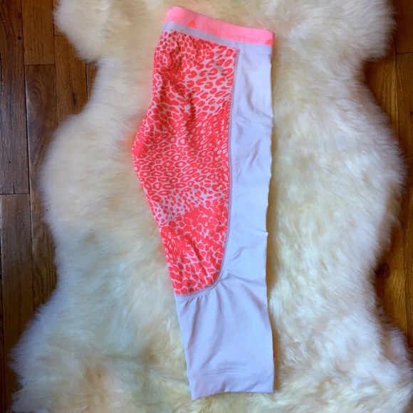 SOLD Stella McCartney Adidas Leopard Capri Pant - Picture 2 of 4