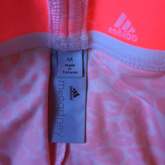 SOLD Stella McCartney Adidas Leopard Capri Pant - Picture 3 of 4