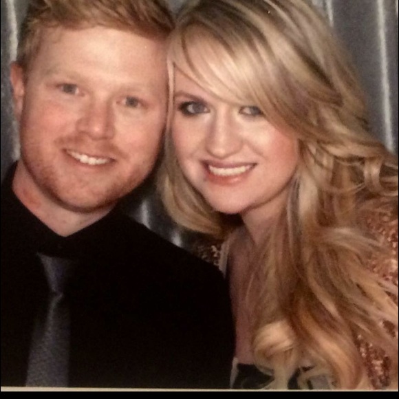 Meet your Posher, Allie - Picture 4 of 4