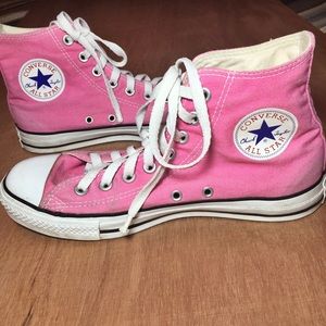DISCOUNTED & UPDATED Unisex Pink Hightop Converse