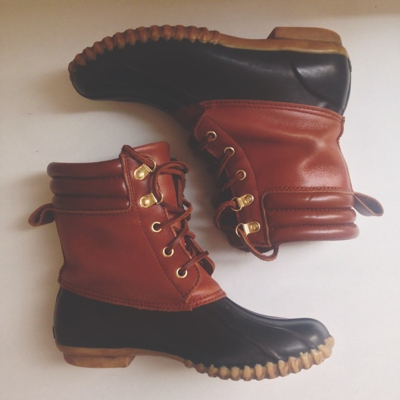 Brown Ralph Lauren duck boots (like Bean Boots)