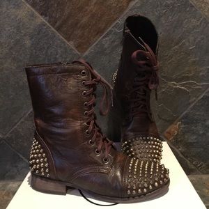 Steve Madden "Tarnney" Boot