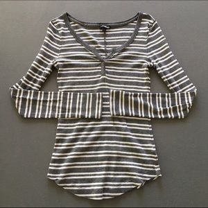 Express Gray Striped Long-Sleeve Tee, Small