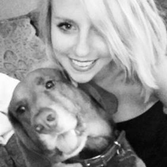 Meet your Posher, Kayla