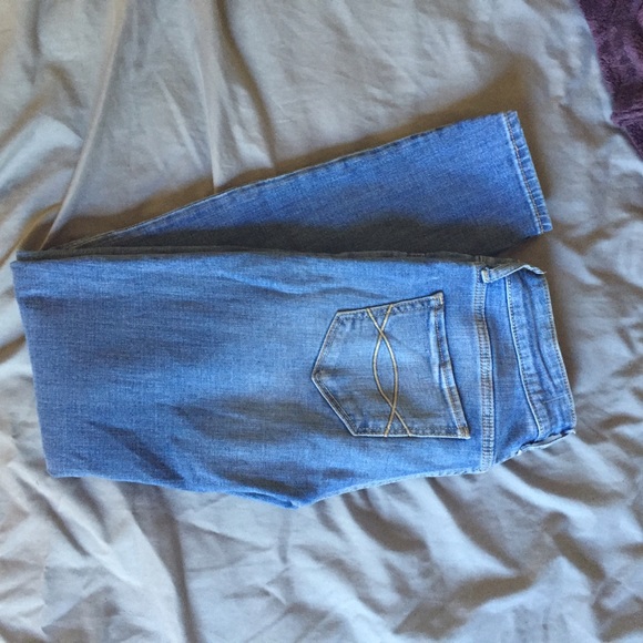 Abercrombie jeans super comfy - Picture 2 of 3
