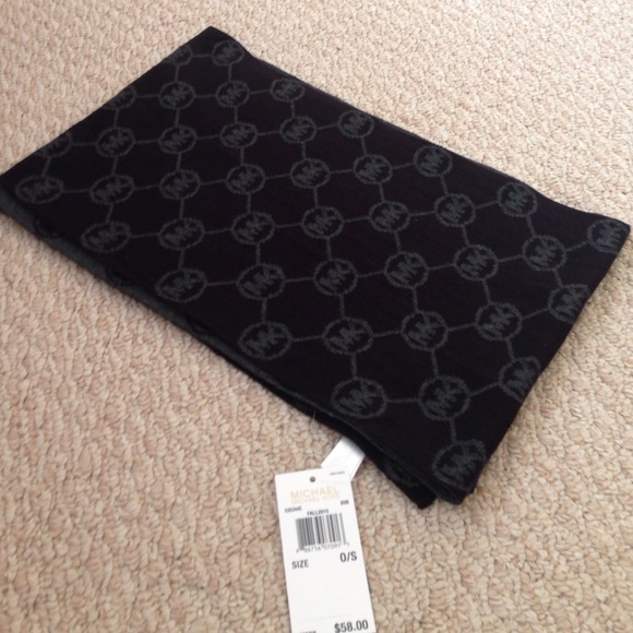 MICHAEL Michael Kors Accessories - Authentic Michael Kors Scarf NWT