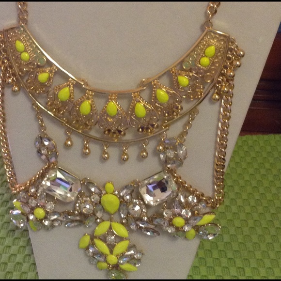 Necklace - Picture 4 of 4