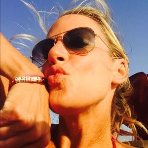 Meet your Posher, Beth