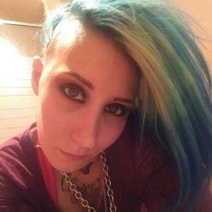 Meet your Posher, Tabitha