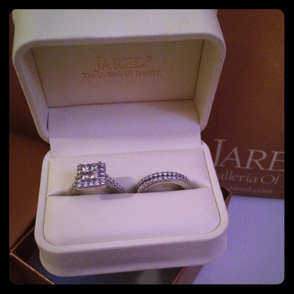 Jared Engagement Ring with Two Wedding Bands