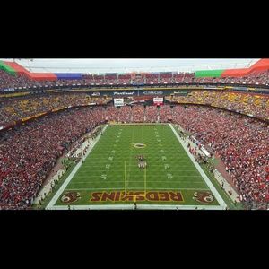 Meet your Posher, Edith