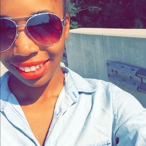 Meet your Posher, Mallory