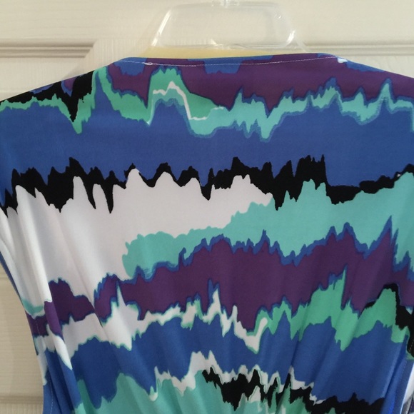 Multi colored beaded top. - Picture 4 of 4