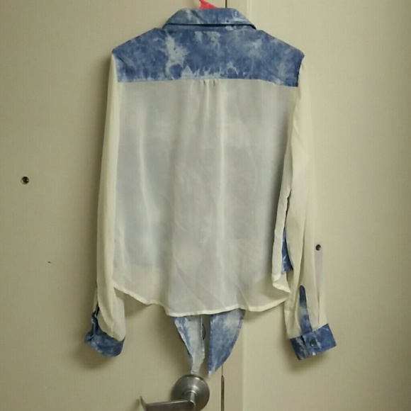 Double fabric button down - Picture 2 of 3