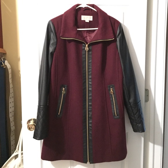 * FINAL PRICE* Chic maroon wool winter coat