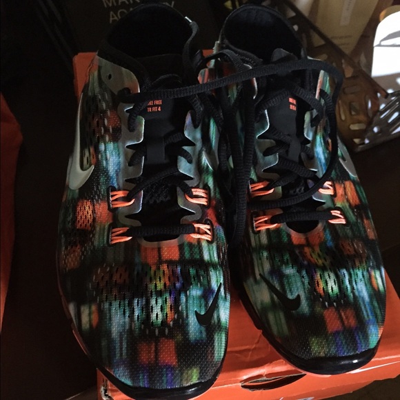 Nike free multicolor