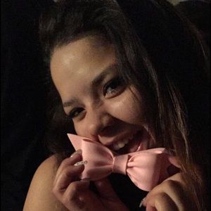 Meet your Posher, Dulce