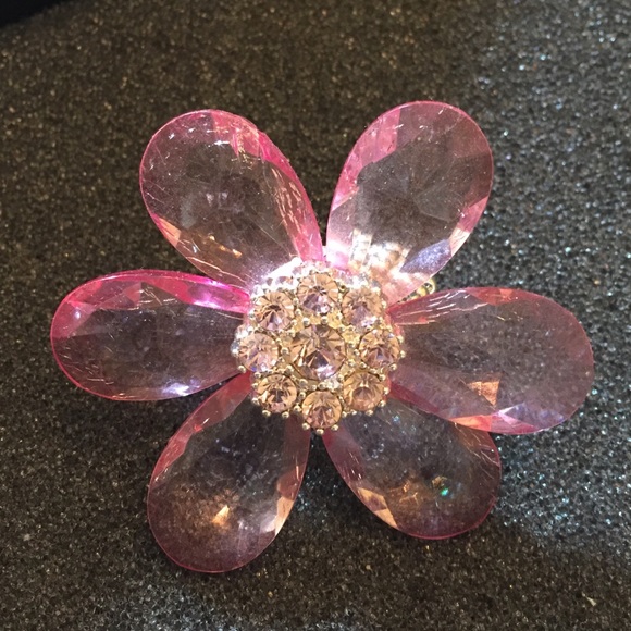 Pink flower ring
